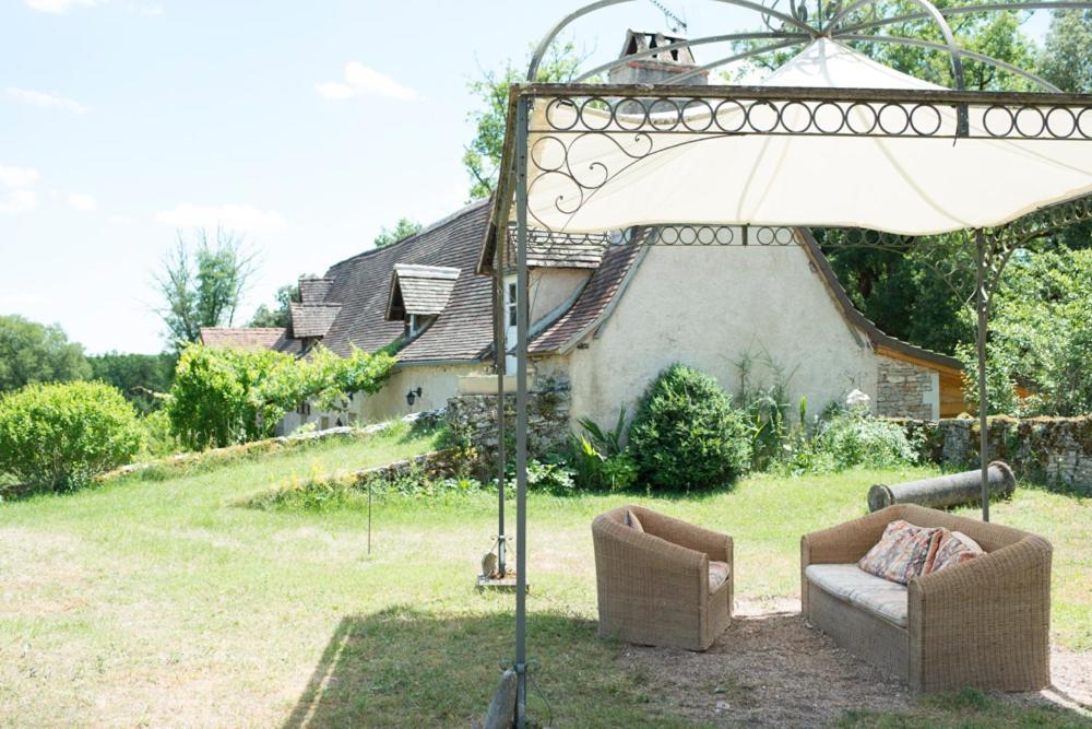 Villa Domaine De Gayfie Salvagnac-Cajarc Exterior foto